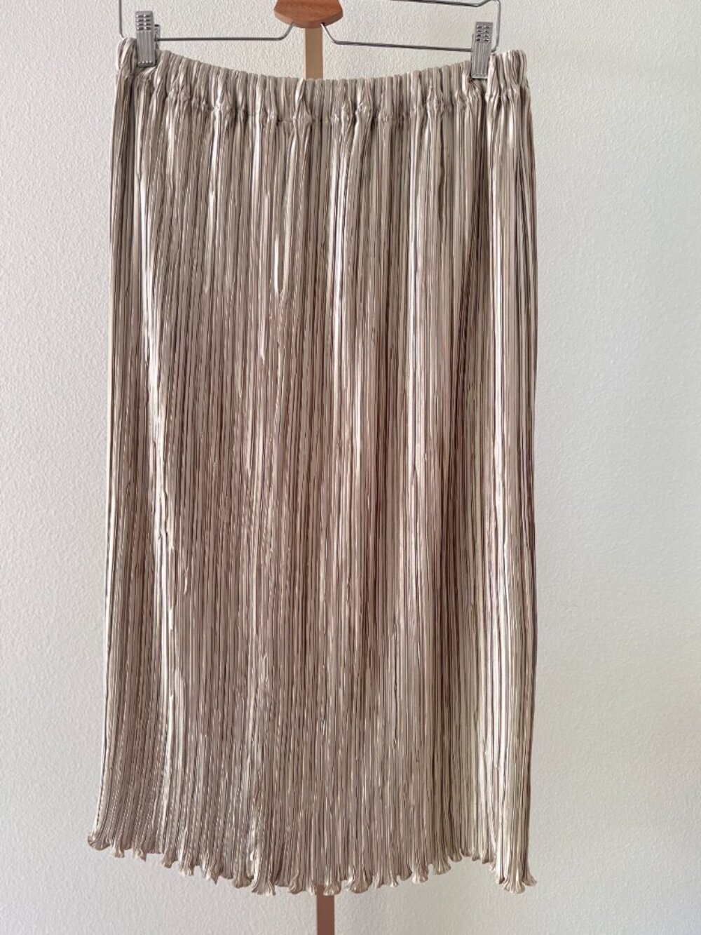 Vintage Talbots Champagne Gold Pleated Midi Skirt Size 8 Lattice Hem
